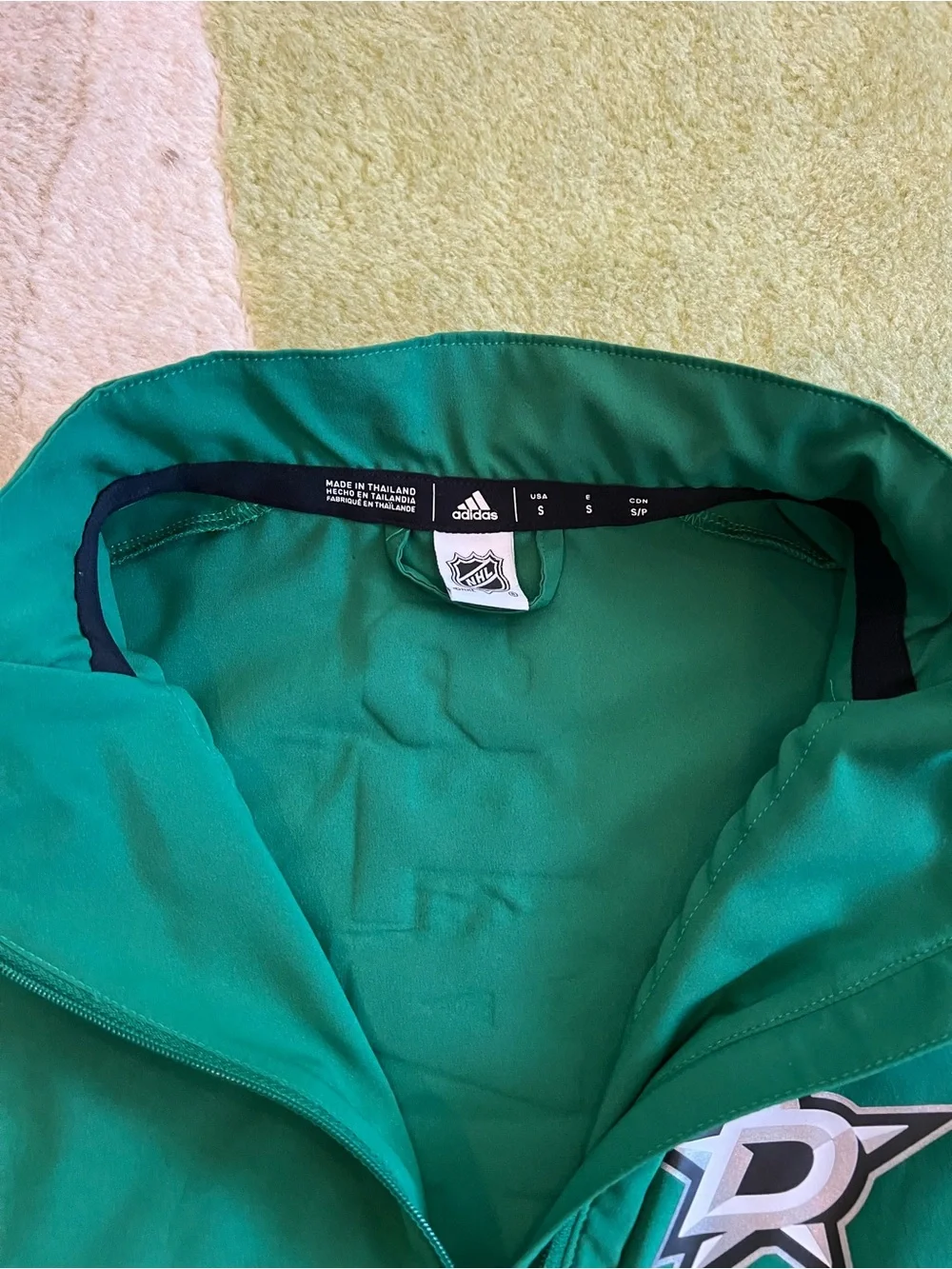 Dallas Stars Men’s Green Windbreaker Pullover Jacket Adidas NHL Dallas Stars